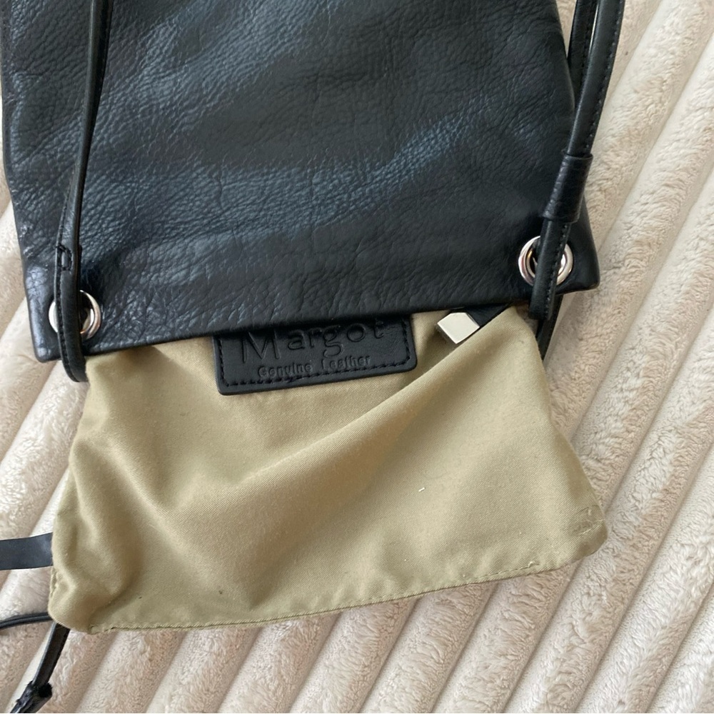 Margot Black Leather Crossbody Bag‎ - Picture 11 of 11